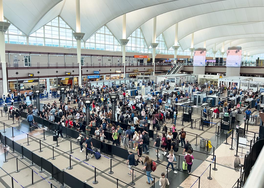Here are the top 10 busiest airports in the US