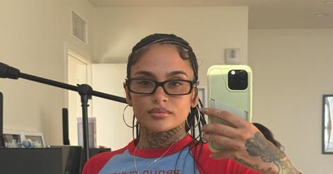 Kehlani wears glasses