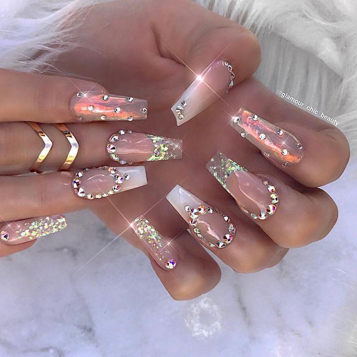 wp content/uploads///s Bedazzled Nails Are Making A Comeback