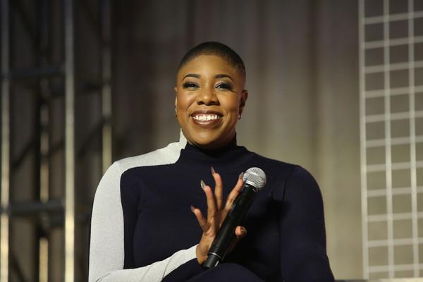 wp content/uploads///symone sanders