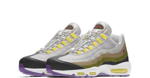 international girl crew