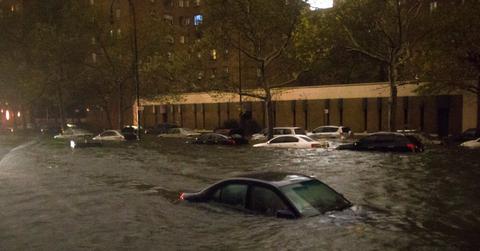 wp content/uploads///sandy