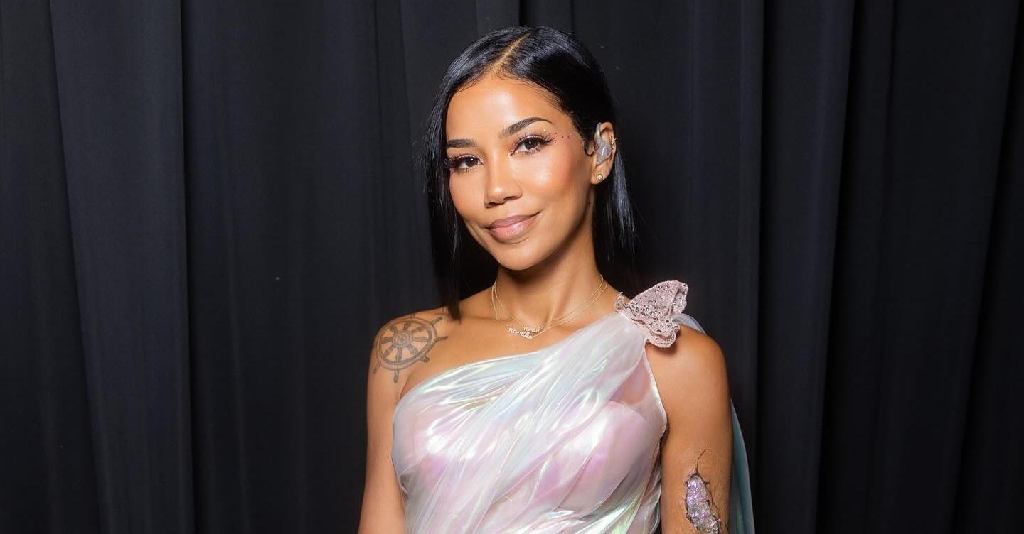 Jhene Aiko on 'The Magic Hour' tour.