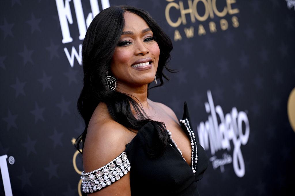 Angela Bassett