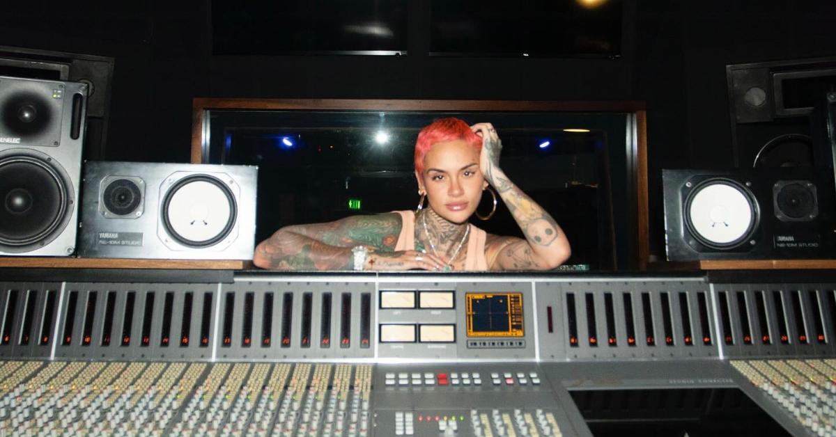 kehlani in the studio