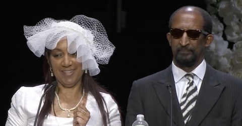 wp content/uploads///Screen Shot at