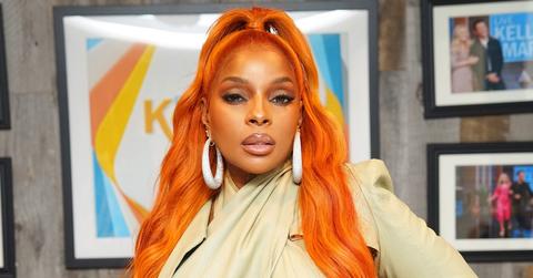 Mary J Blige backstage on the set of 'Live With Kelly and Mark'