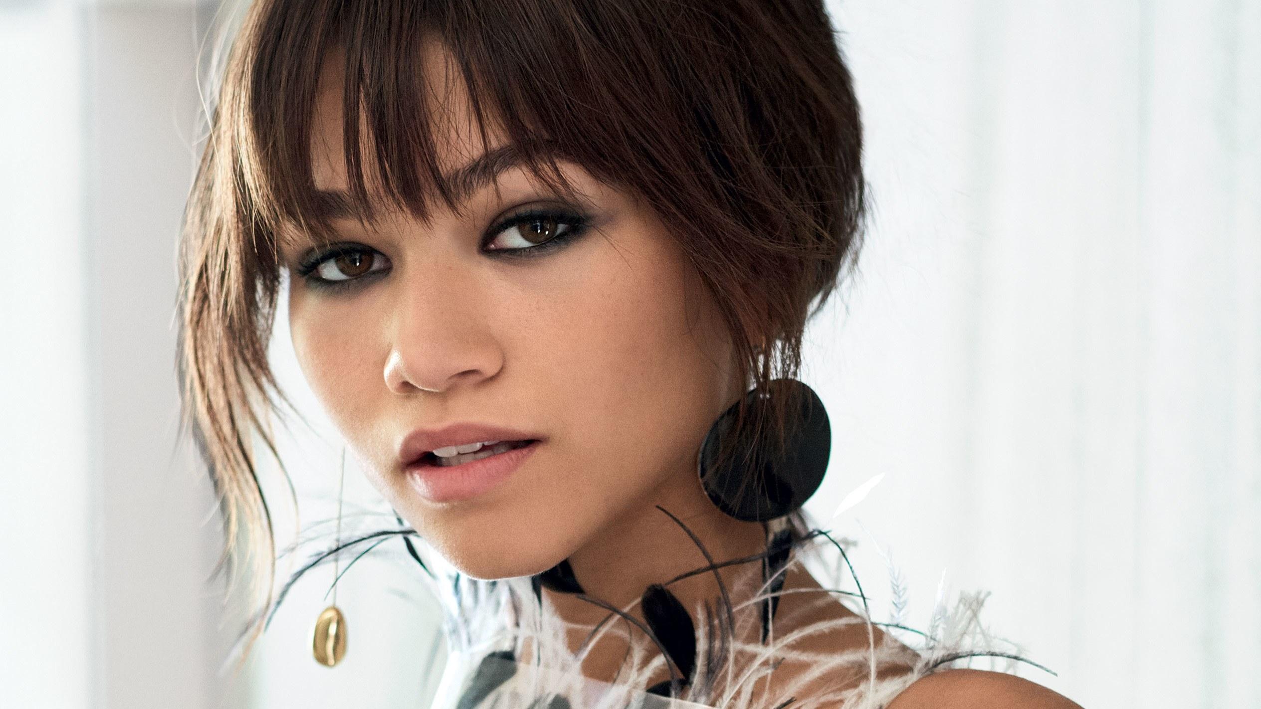 wp content/uploads/// zendaya coleman vogue july